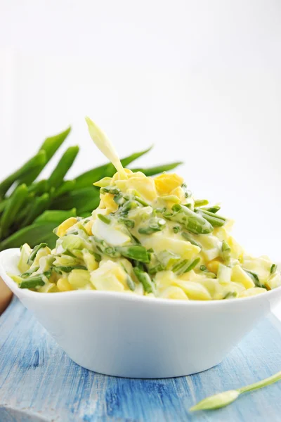 Fokhagymás salátával — Stock Fotó