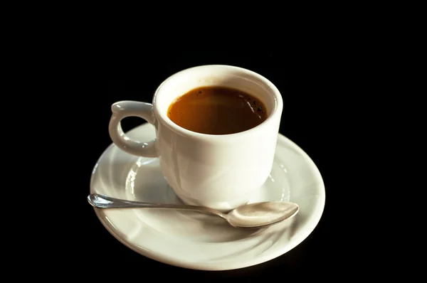 Káva na černém pozadí — Stock fotografie
