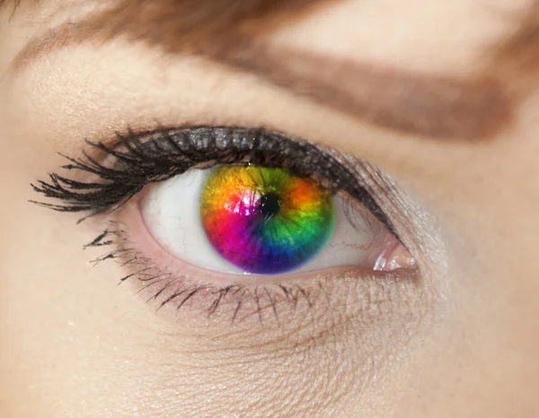 Kleurrijke vrouw oog close-up — Stockfoto