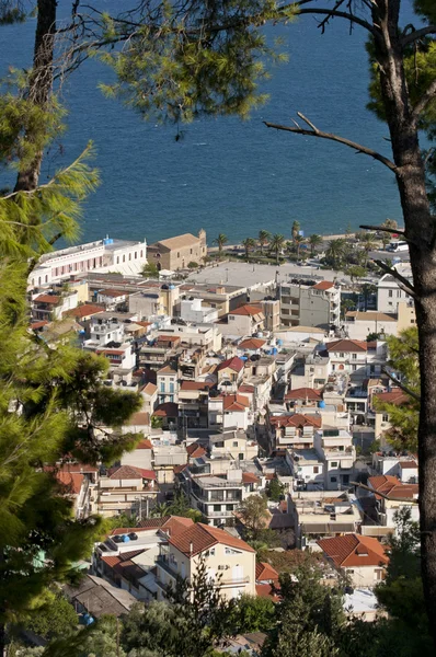 Uitzicht op de stad zante van mpochali hill — Stockfoto