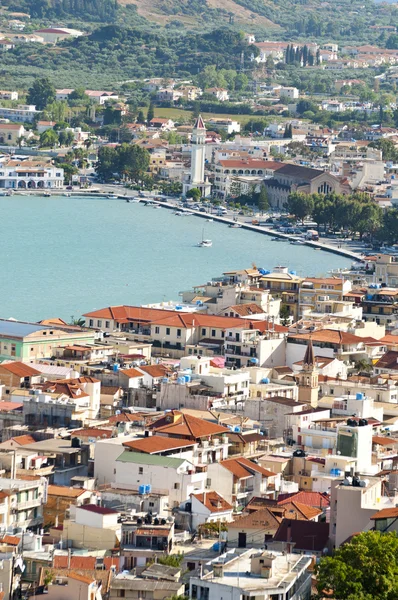Insel Zakynthos in Griechenland - Blick auf den Hafen vom Hügel Mpochali — Stockfoto
