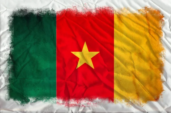 Гранж-флаг Камеруна — стоковое фото