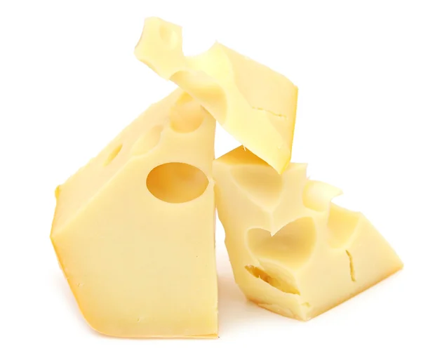 Pezzo di formaggio isolato su fondo bianco — Foto Stock