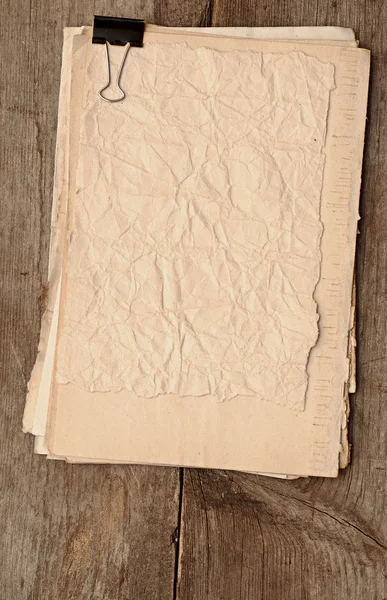 Eski kağıt sayfalarının Klipsli — Stok fotoğraf