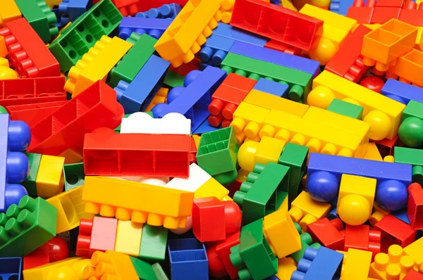 Pila bloques de juguete de plástico —  Fotos de Stock