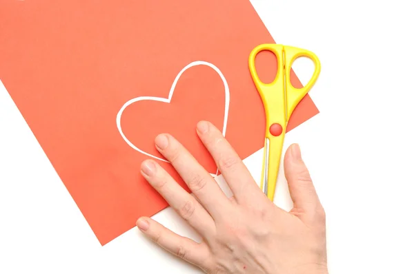 Červená valentine srdce a žluté nůžkový — Stock fotografie