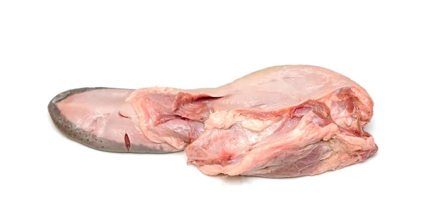 La langue. Aliments de viande crue isolés sur fond blanc — Photo