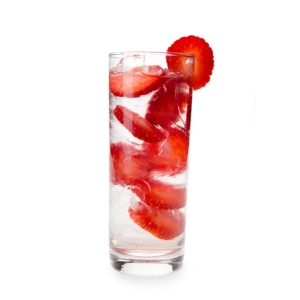 흰색 위에 딸기 음료 — 스톡 사진