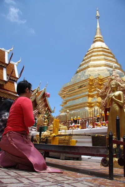Budist dua — Stok fotoğraf