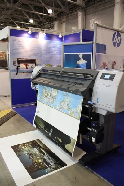 Impressora digital de grande formato Hewlett-Packard — Fotografia de Stock