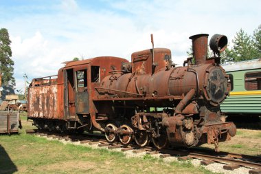 Antique locomotive clipart