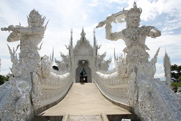 Biały świątyni w Tajlandii — Zdjęcie stockowe