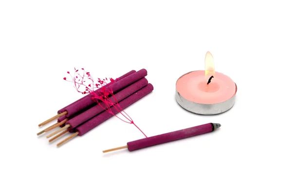Bastoncini di aroma e candela — Foto Stock