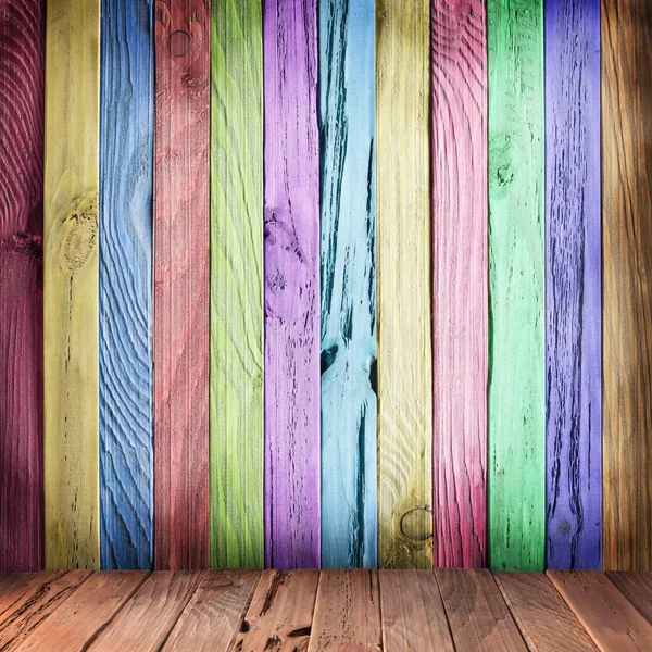 Multicolor muur van houten planken. — Stockfoto