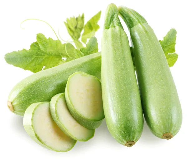 Zucchini mit Blättern — Stockfoto