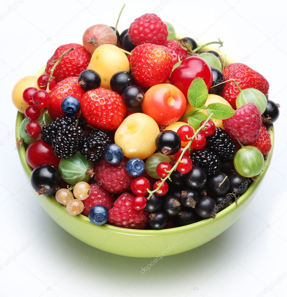 Different berries in the bowl.