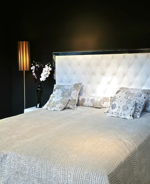 Modern yatak odası — Stok fotoğraf