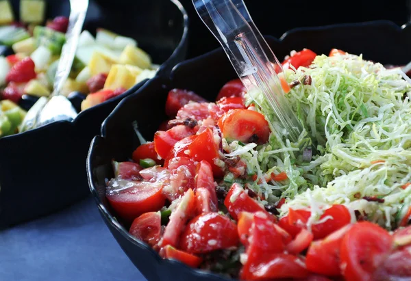 Meyve ve Sebze Salatalar — Stok fotoğraf