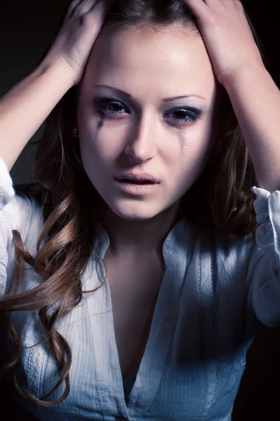 Gråtande flicka som isolerade — Stockfoto