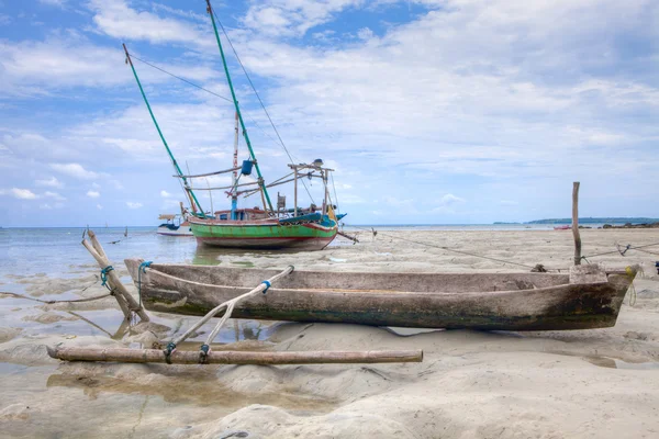 Karimunjawa Indonesien fiskebåt — Stockfoto