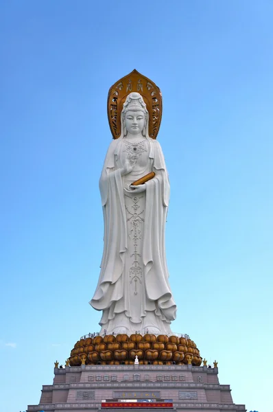 Статуя Гуаньиня — стоковое фото