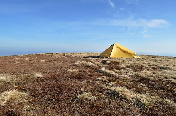 Landschap van camping tent — Stockfoto