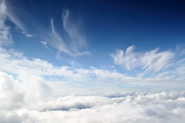 Niebo i chmury tło — Zdjęcie stockowe