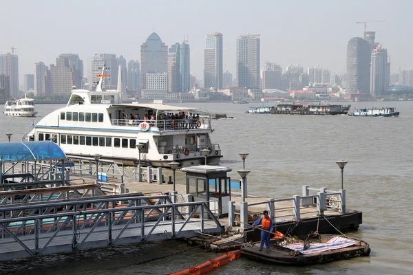 Ferry in sha nghai — Stock Photo, Image