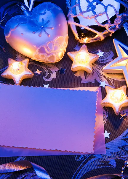 Diseño de tarjetas de felicitación de Navidad vintage con papel y Navidad — Foto de Stock