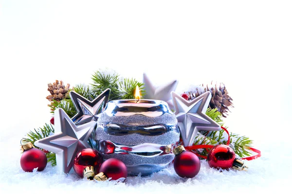 Decorações de árvore de Natal no fundo branco — Fotografia de Stock