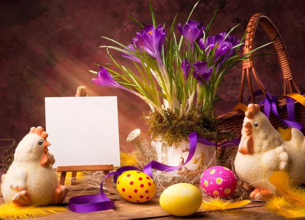 Art velikonoční pozadí s květin a velikonoční vajíčka — Stock fotografie