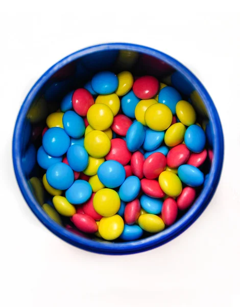 Крупный план красочных конфет в коробке Стоковое Фото