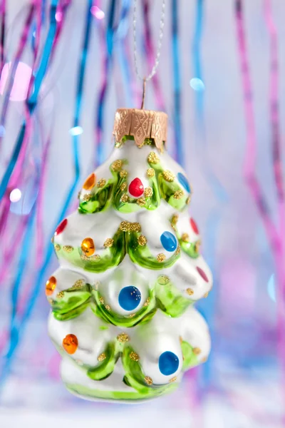 karla kaplı ağaç gibi şekilli Noel süs