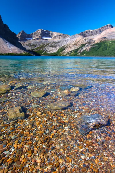 Curvar Lago Parque Nacional de banff — Fotografia de Stock