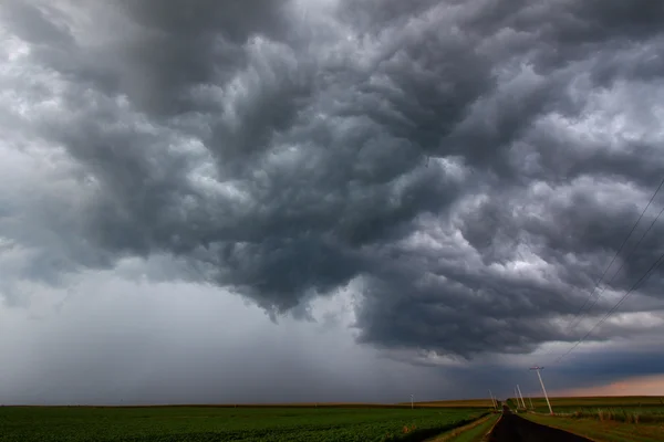 激しい雷雨の形成 - イリノイ州 — ストック写真