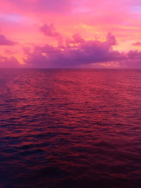 Stille Oceaan zonsondergang — Stockfoto