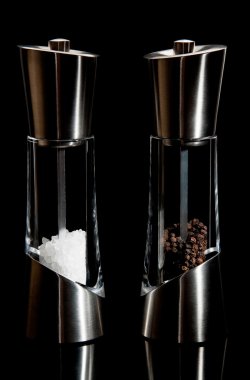 Salt and pepper mills clipart