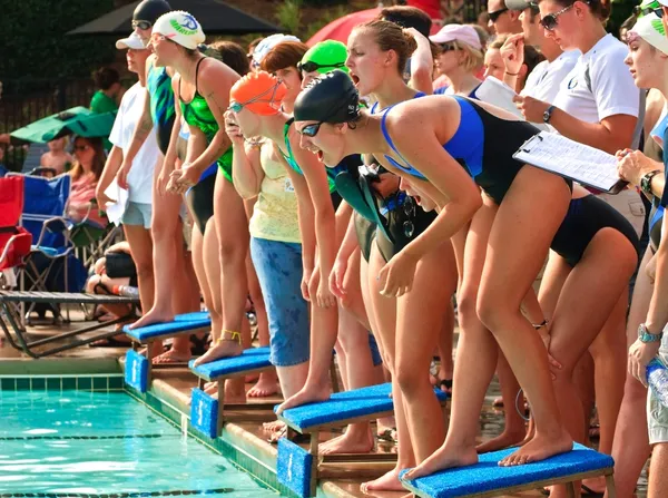 Nadar Conheça Competição Adolescentes Meninas — Fotografia de Stock