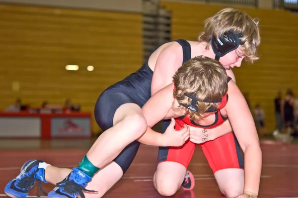 Youth Wrestlers in Tournament — Stock Photo, Image