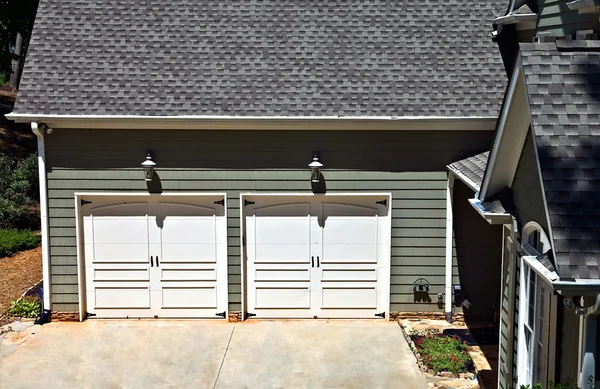 Garage Doors — Stock Photo, Image