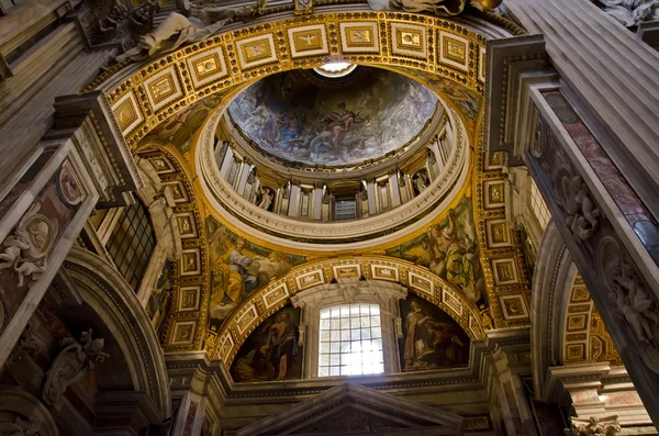 Catedral de São Pedro no Vaticano — Fotografia de Stock