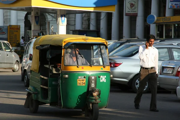 Riksza auto w new delhi, Indie — Zdjęcie stockowe