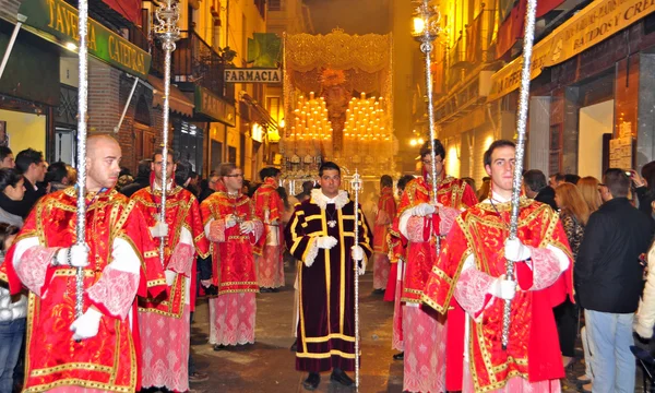 Påsk procession i granada, Spanien — Stockfoto
