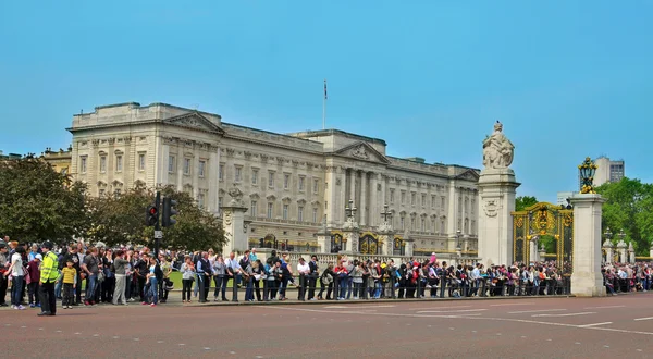 Buckingham Palace w Londynie, Wielka Brytania — Zdjęcie stockowe
