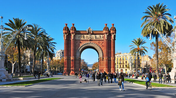 Arco del Triunfo en Barcelona, España — Foto de Stock