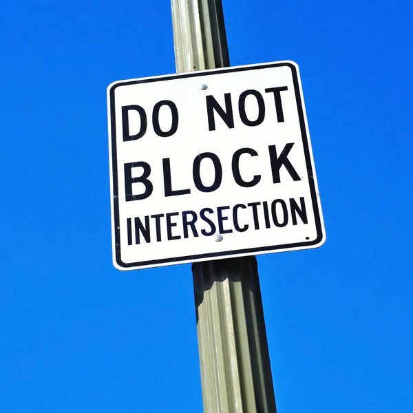 Não bloqueie o sinal de intersecção — Fotografia de Stock