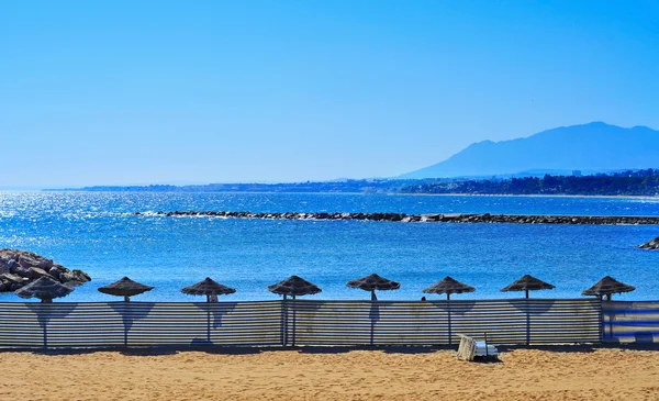 Plaży w Marbella, Malaga, Hiszpania — Zdjęcie stockowe