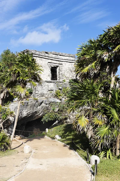 Vertical view of Tulum ruins — Stock Photo, Image