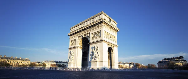 Panoramatický pohled na arc de triomphe — Stock fotografie