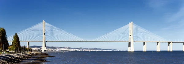 Most Vasco da Gama v Lisabonu — Stock fotografie